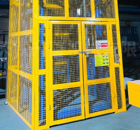 东方华侨农场货梯可以安装在室外吗