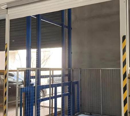 东方华侨农场液压货梯技术标准