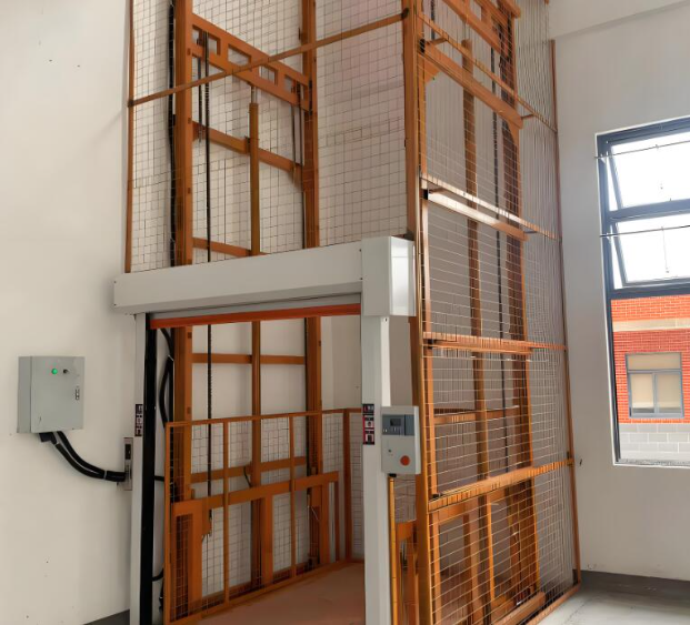 东方华侨农场升降货梯是特种设备码